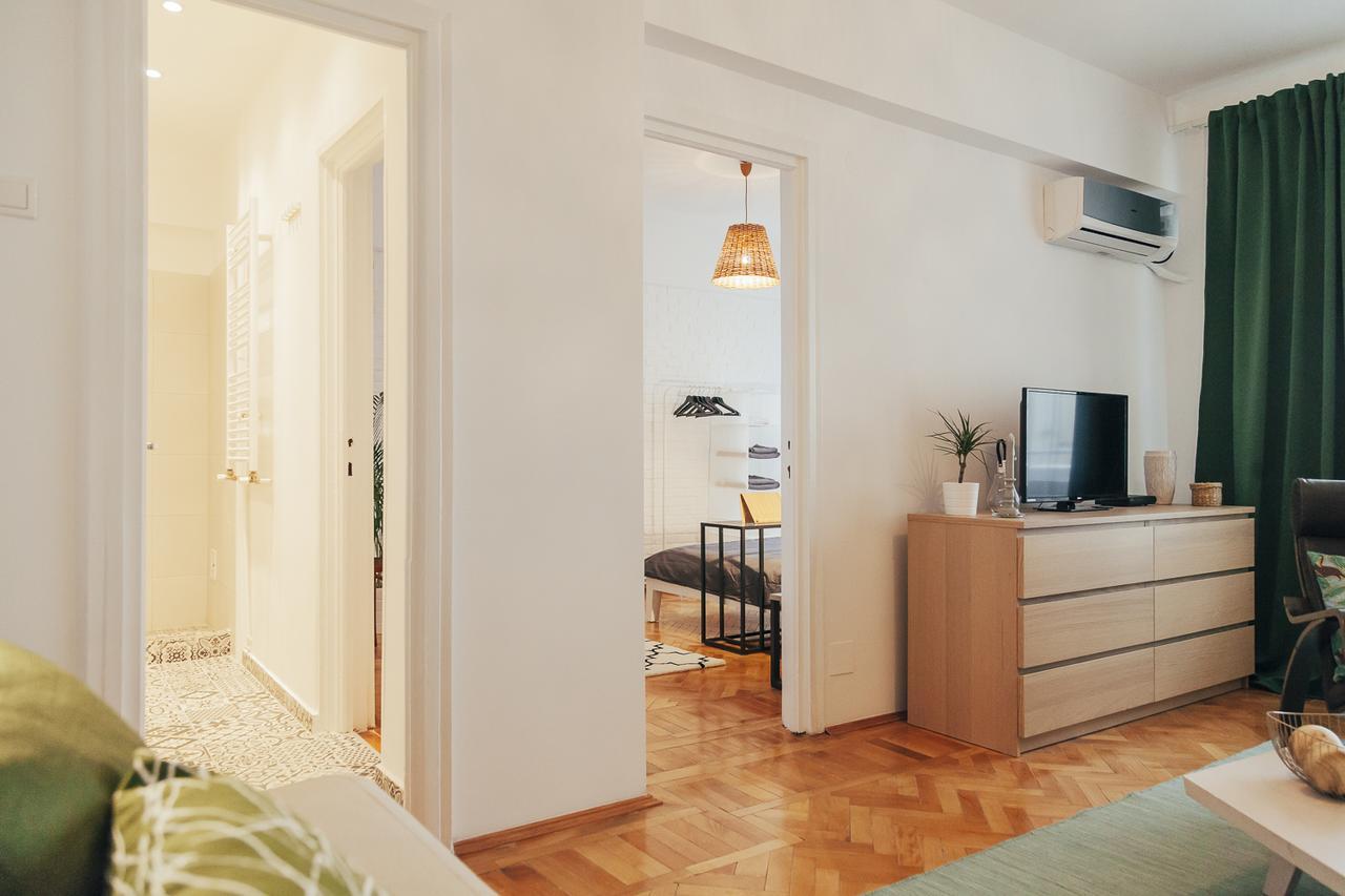 Old Town View Apartment Бухарест Екстер'єр фото