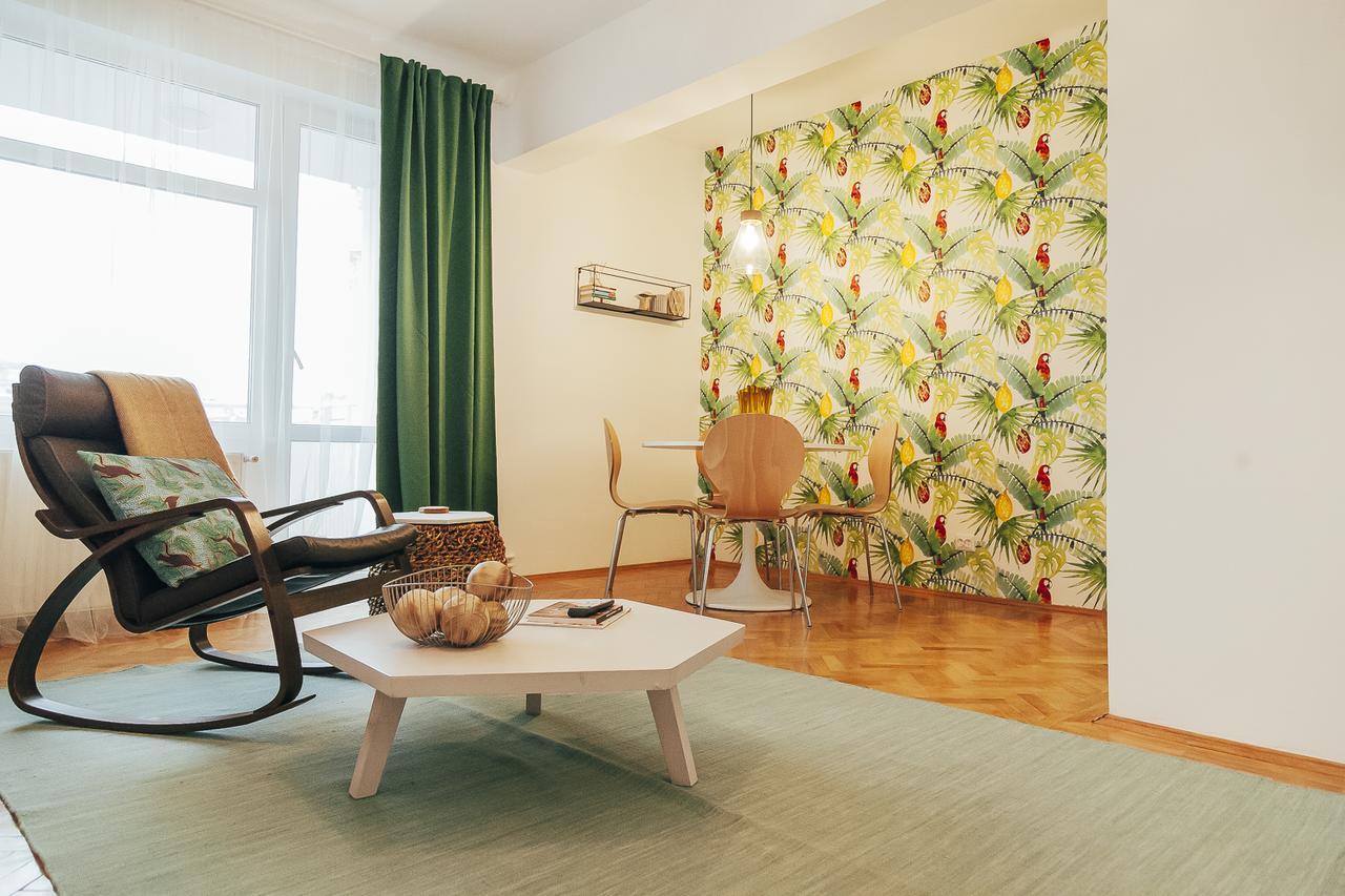 Old Town View Apartment Бухарест Екстер'єр фото